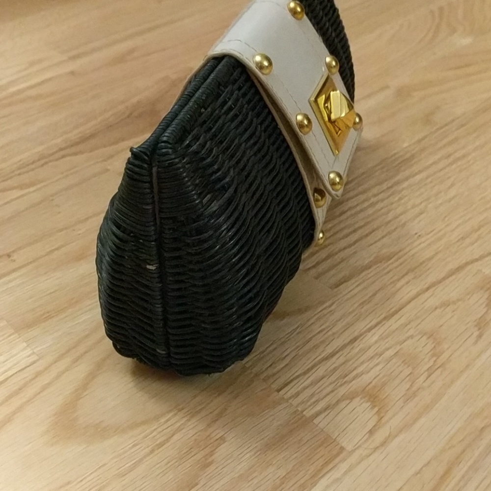 ❤Clutch Bag❤ - Picture 5 of 7